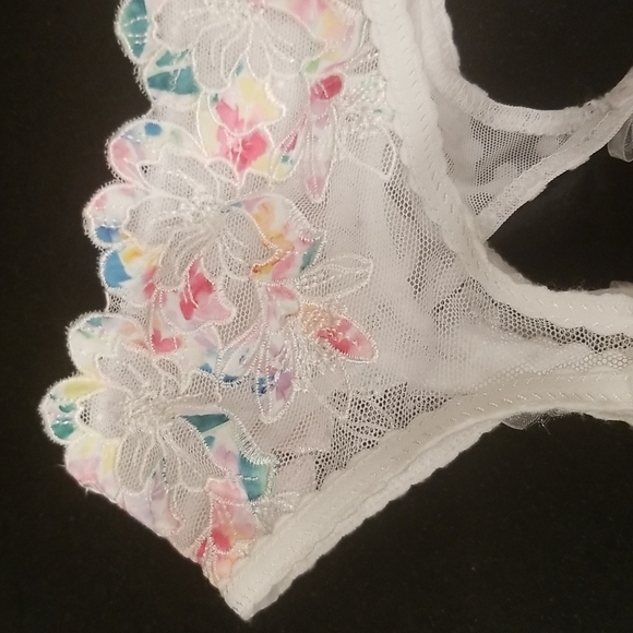 💕FOR LOVE AND LEMONS💕 Outline Floral Garter Belt ~ White Small S NWT - Picture 12 of 16